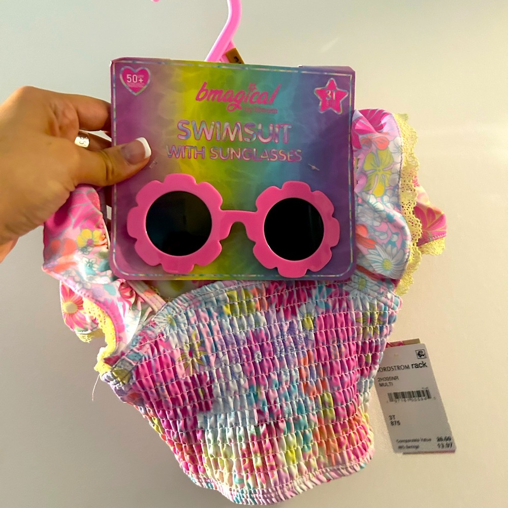 New 2 piece 3t swimsuit